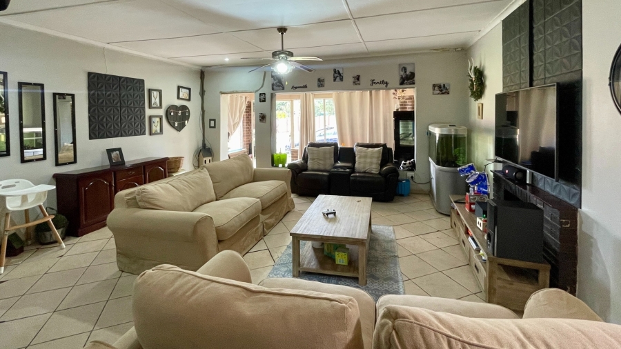 3 Bedroom Property for Sale in Stilfontein Ext 4 North West